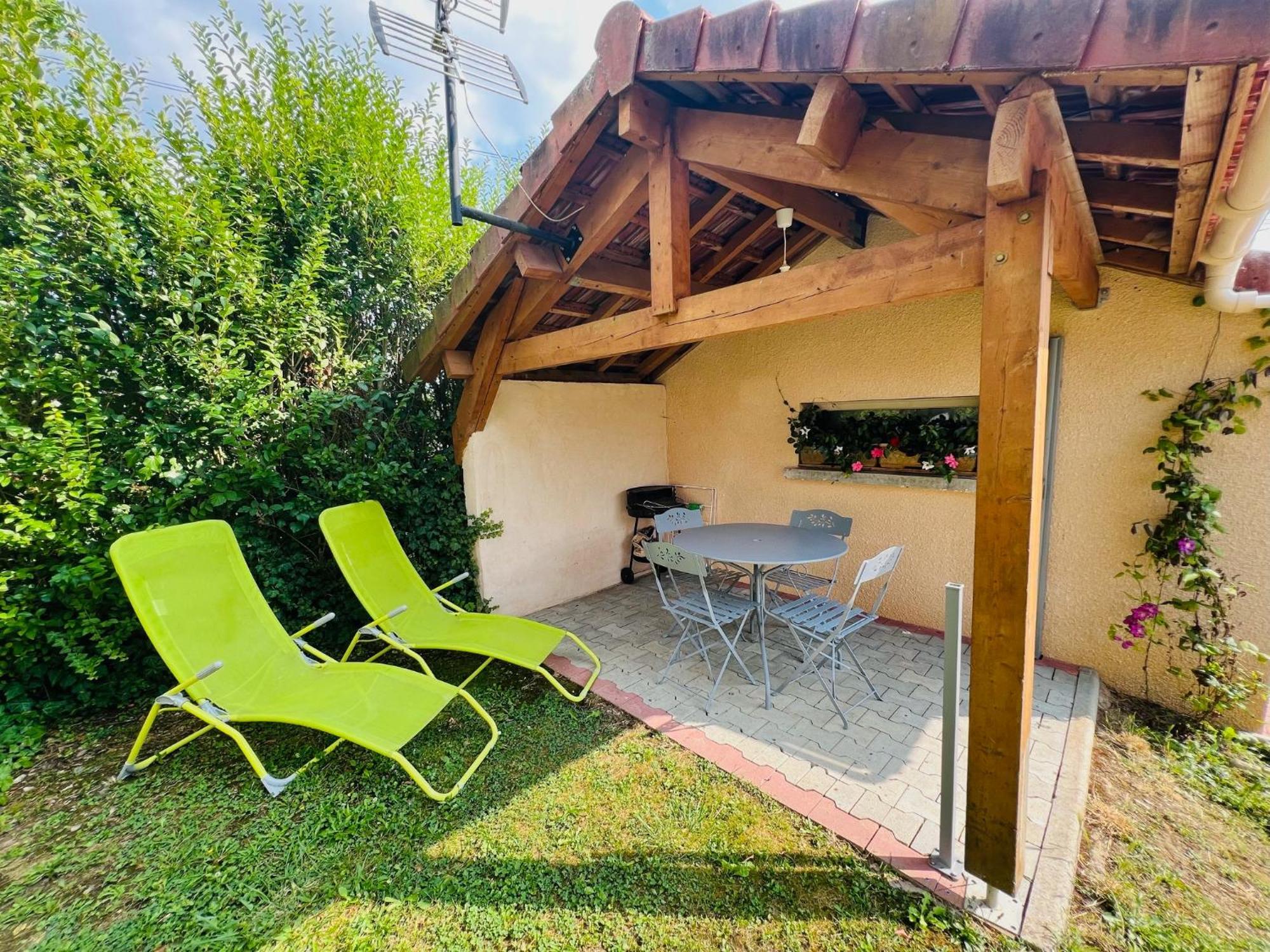Fleurey-sur-OucheLes Ouches公寓 外观 照片