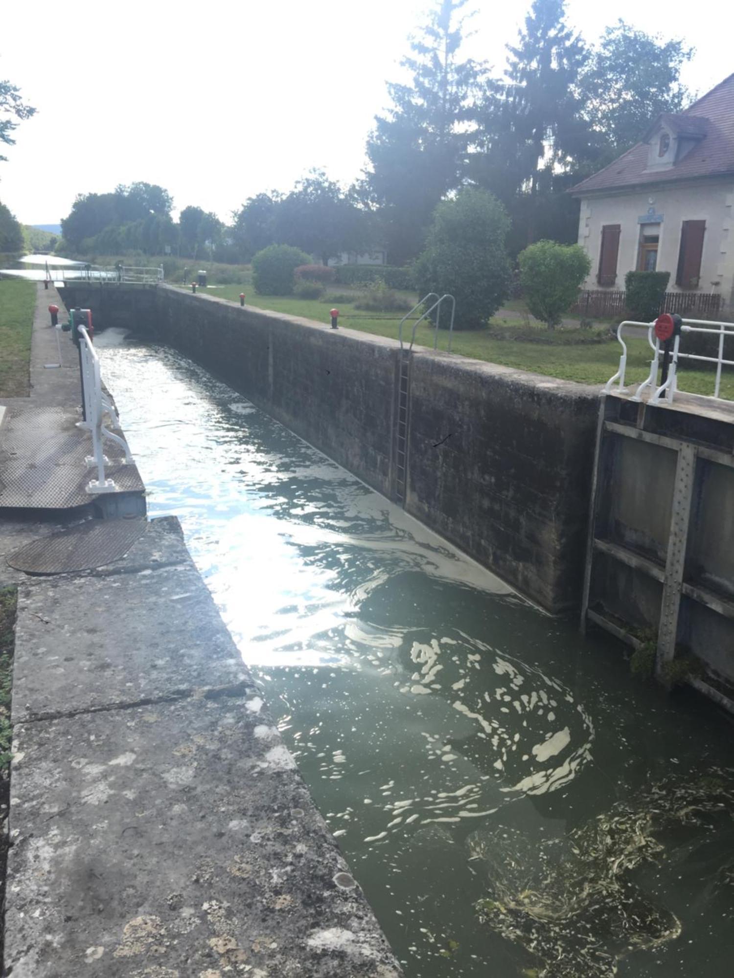 Fleurey-sur-OucheLes Ouches公寓 外观 照片