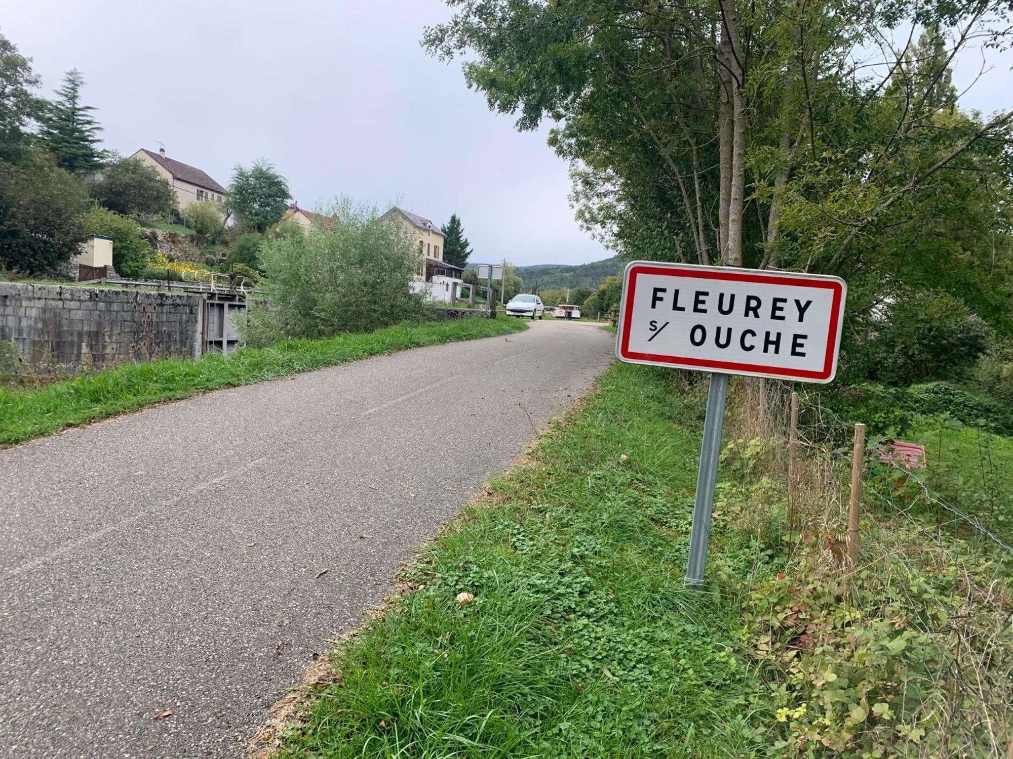 Fleurey-sur-OucheLes Ouches公寓 外观 照片